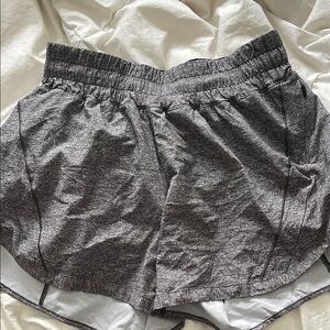 Lululemon Track That 5” Heather Gray Shorts Size 6